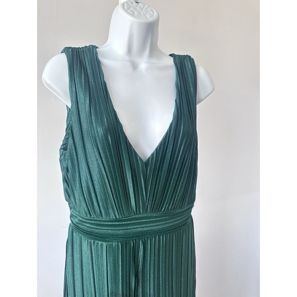 NWT! Francesca's Sz: M Green Plisse Pleated Wide Leg Jumpsuit Elegant Chic - Picture 3 of 8